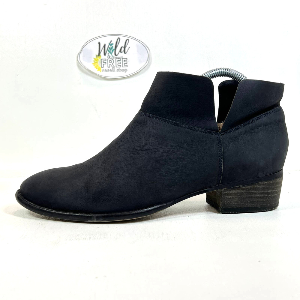 Seychelles Snare Boot -Women Size 9 - Ankle - Black Soft Leather -Low Block Heel